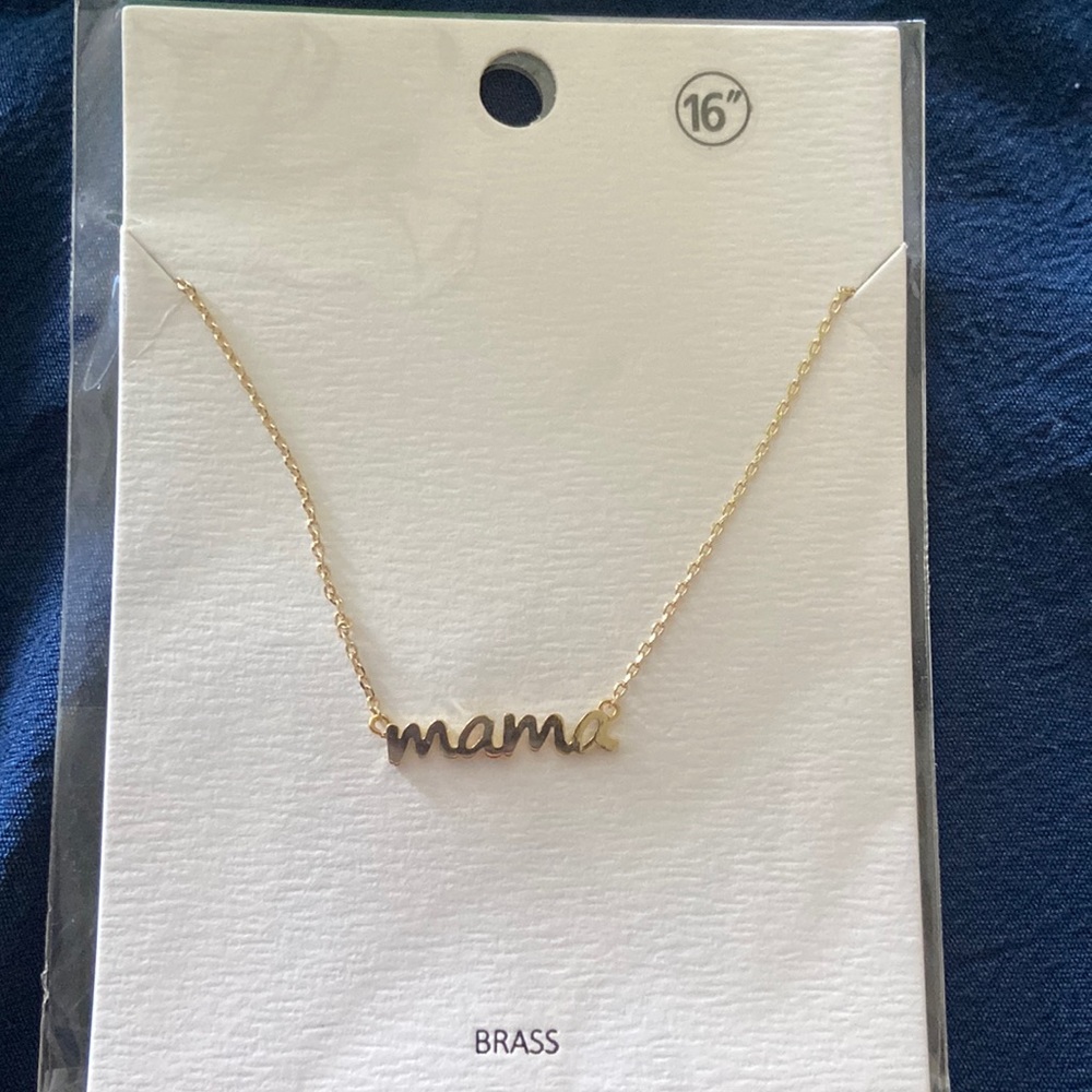 MAMA NECKLACE